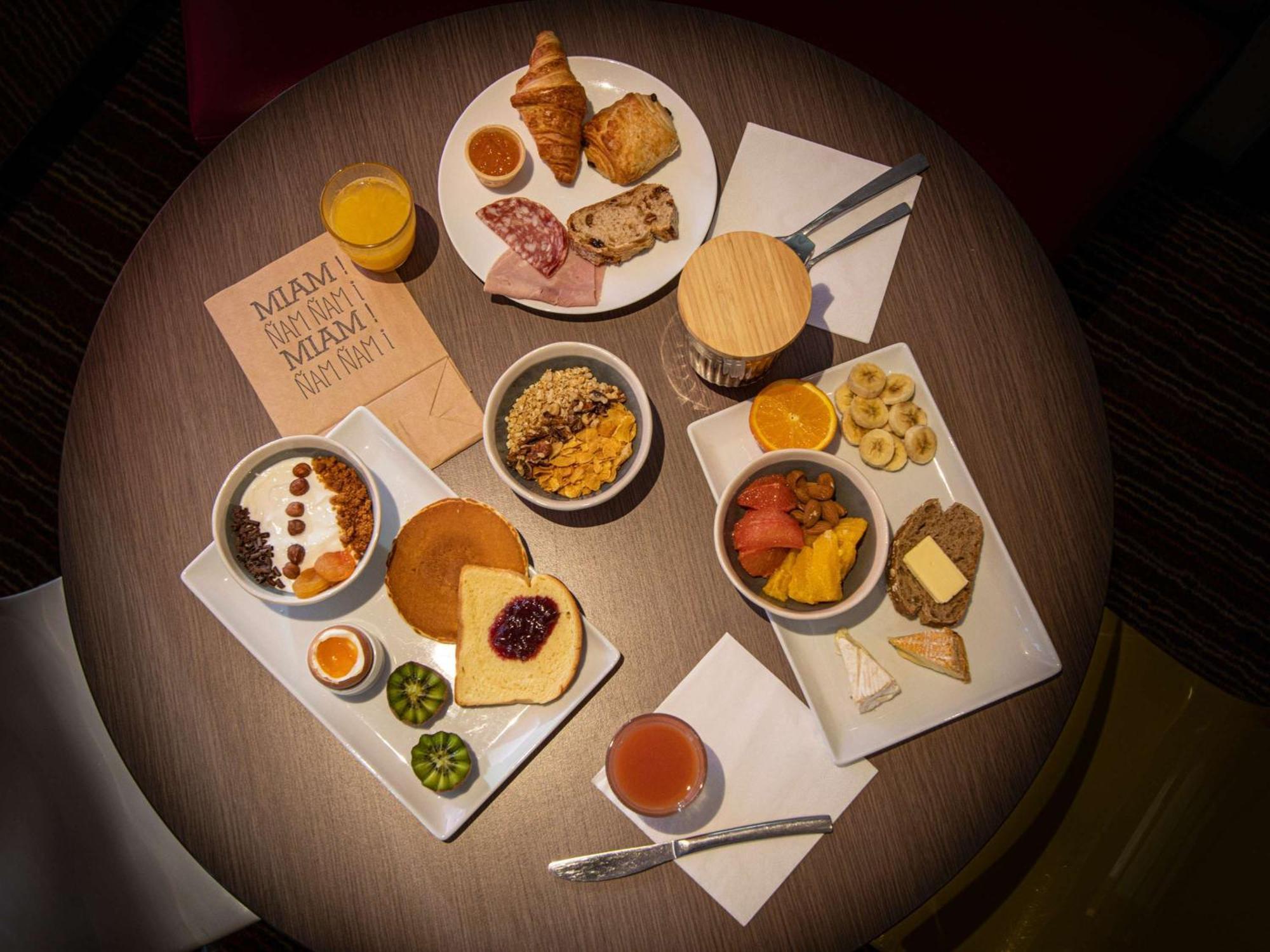 Готель Ibis Styles Honfleur Centre Historique Екстер'єр фото