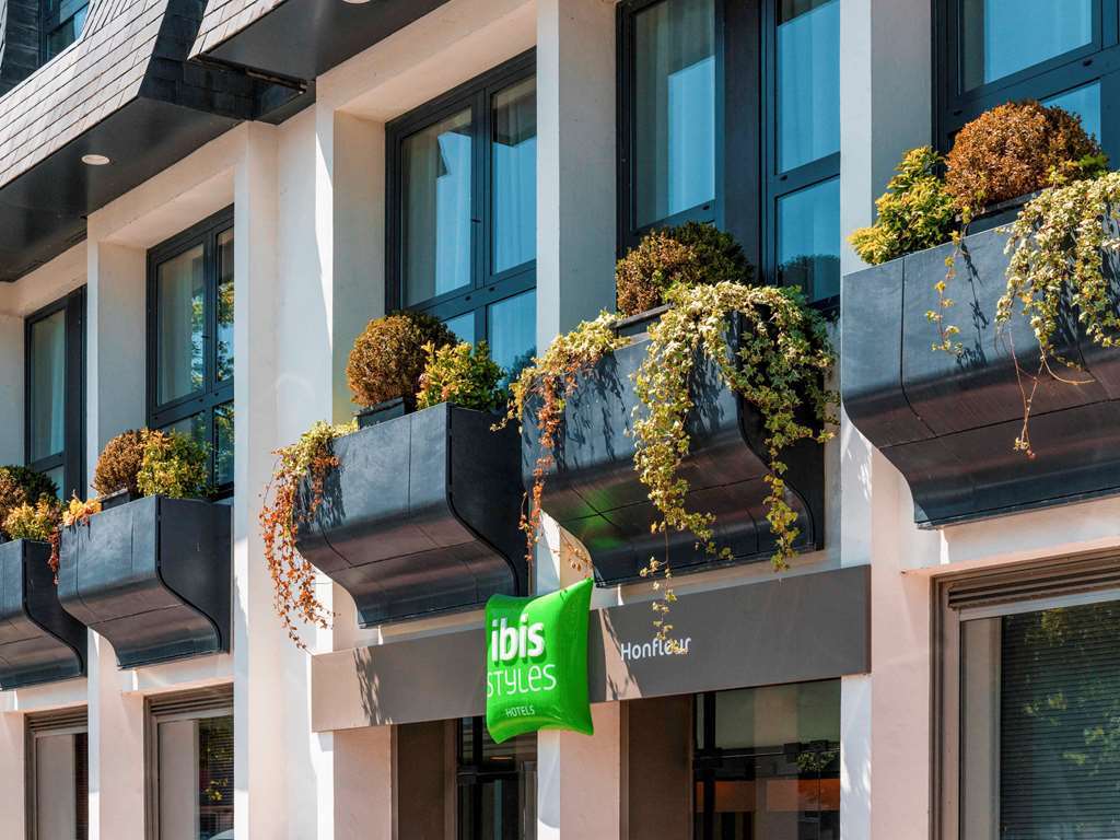 Готель Ibis Styles Honfleur Centre Historique Екстер'єр фото